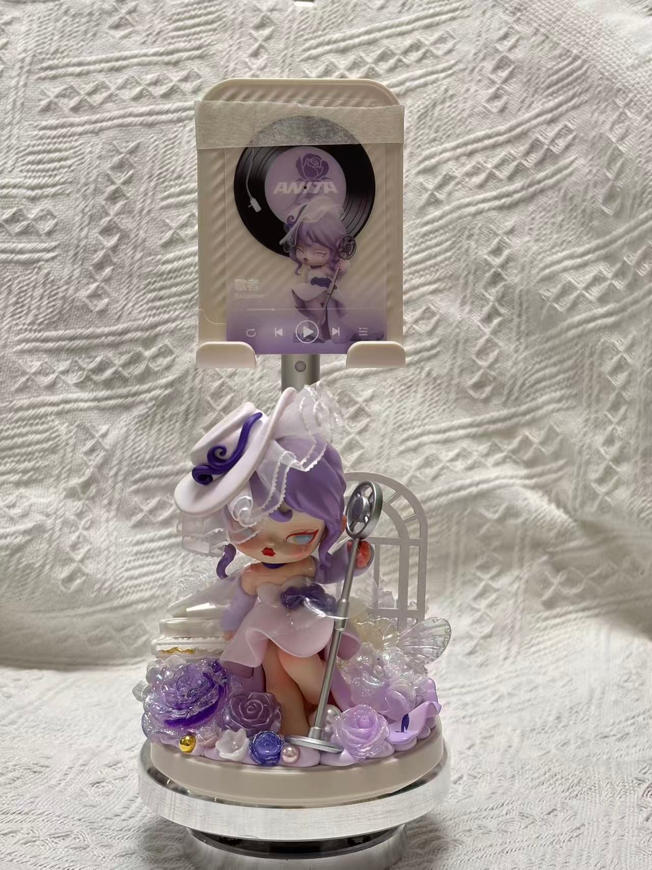 Cute Anime Girl Figure with Adjustable Phone Holder - Desktop Decor & Organizer, Unique Gift for Desk, Aesthetic Collectible - Artisan’s Reverie